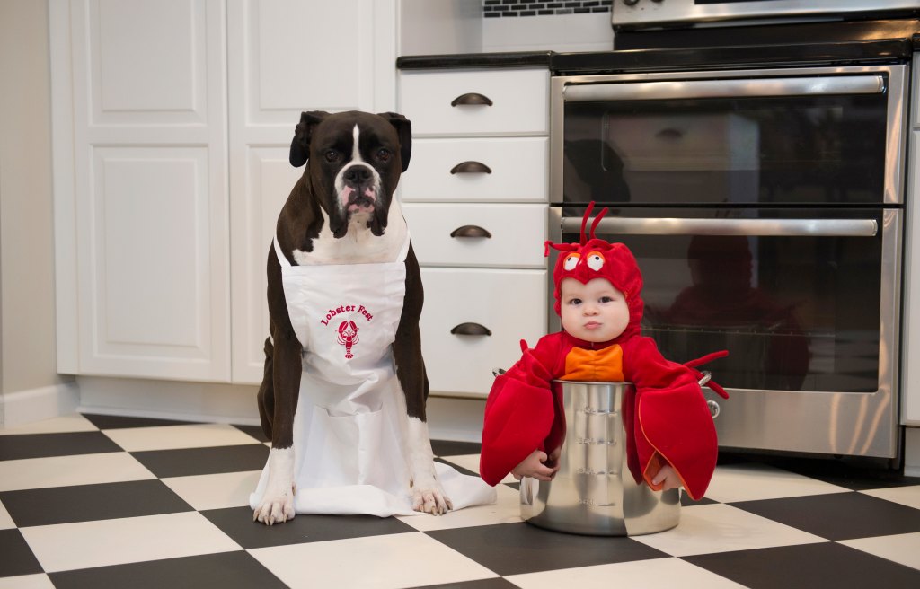 FFW_10-22-15_dog-and-kid-costumes2