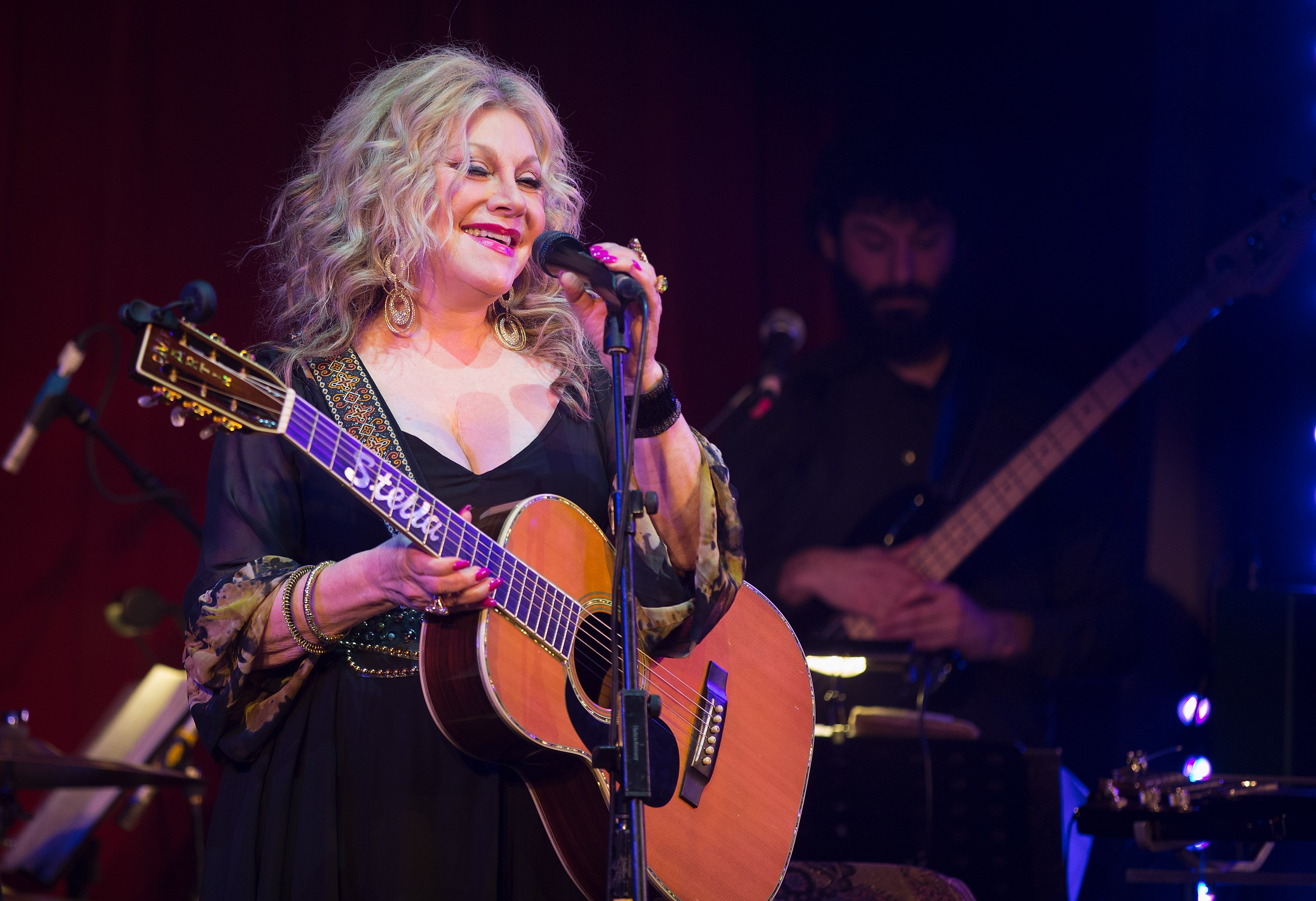 Here's What Dolly Parton's Siblings Are Up to Today - Woman's World