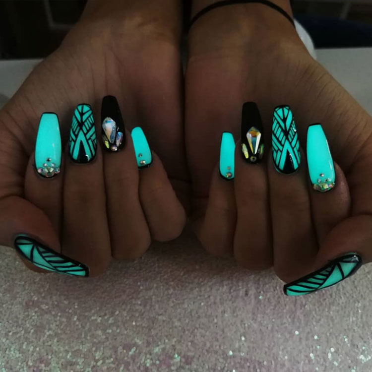 Glow In The Dark Nail Art