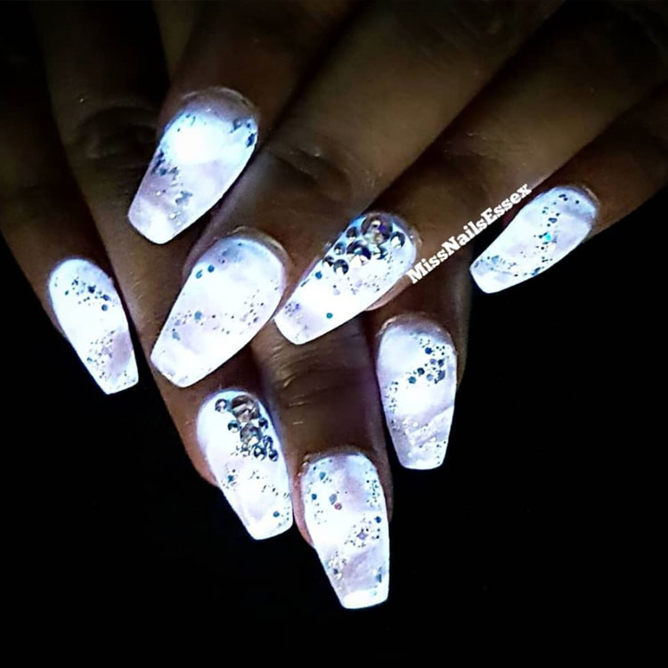 best glow in the dark gel nail polish