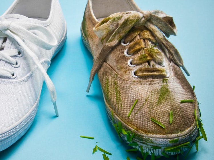 how to clean mud off of white converse