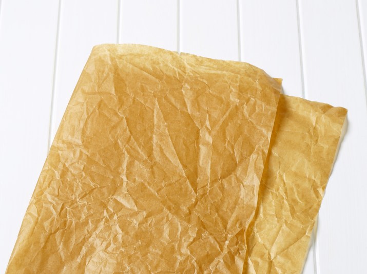 Butcher Paper vs Parchment Paper: What's the Difference? 