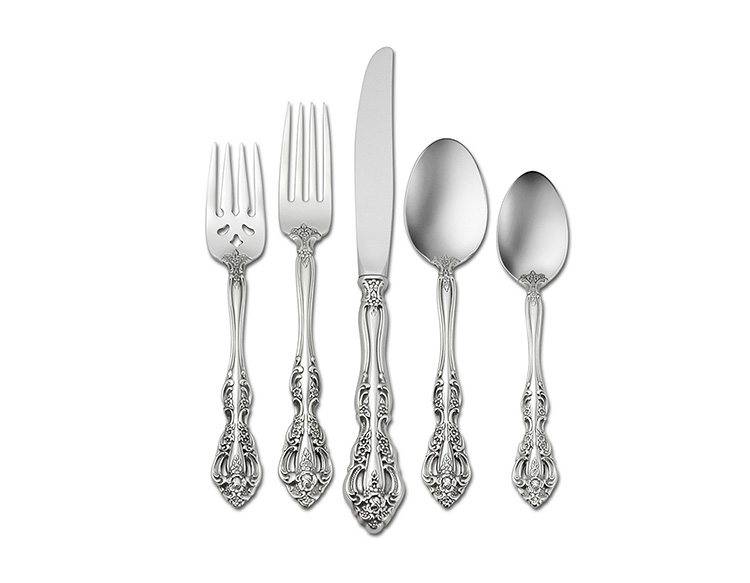 7 Best Silverware Sets for Everyday Use That Can Pass as Fancy Flatware