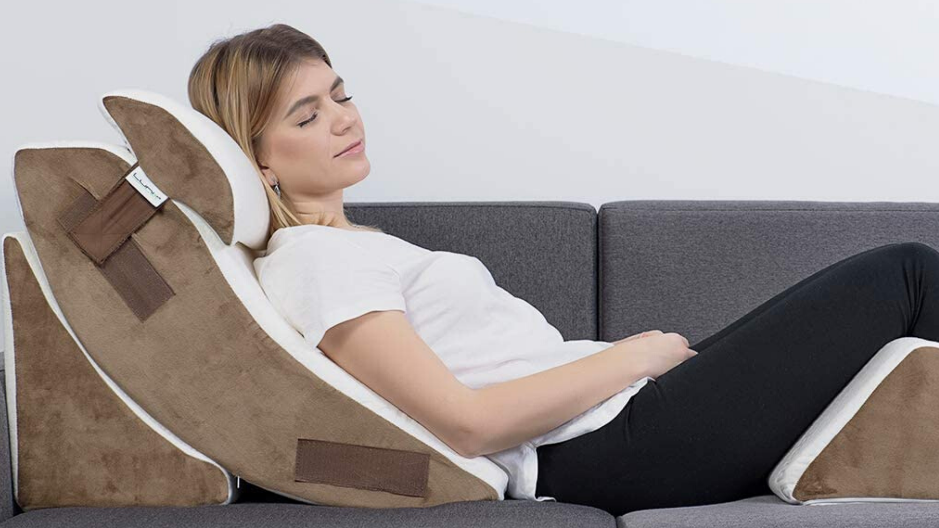 helix wedge pillow