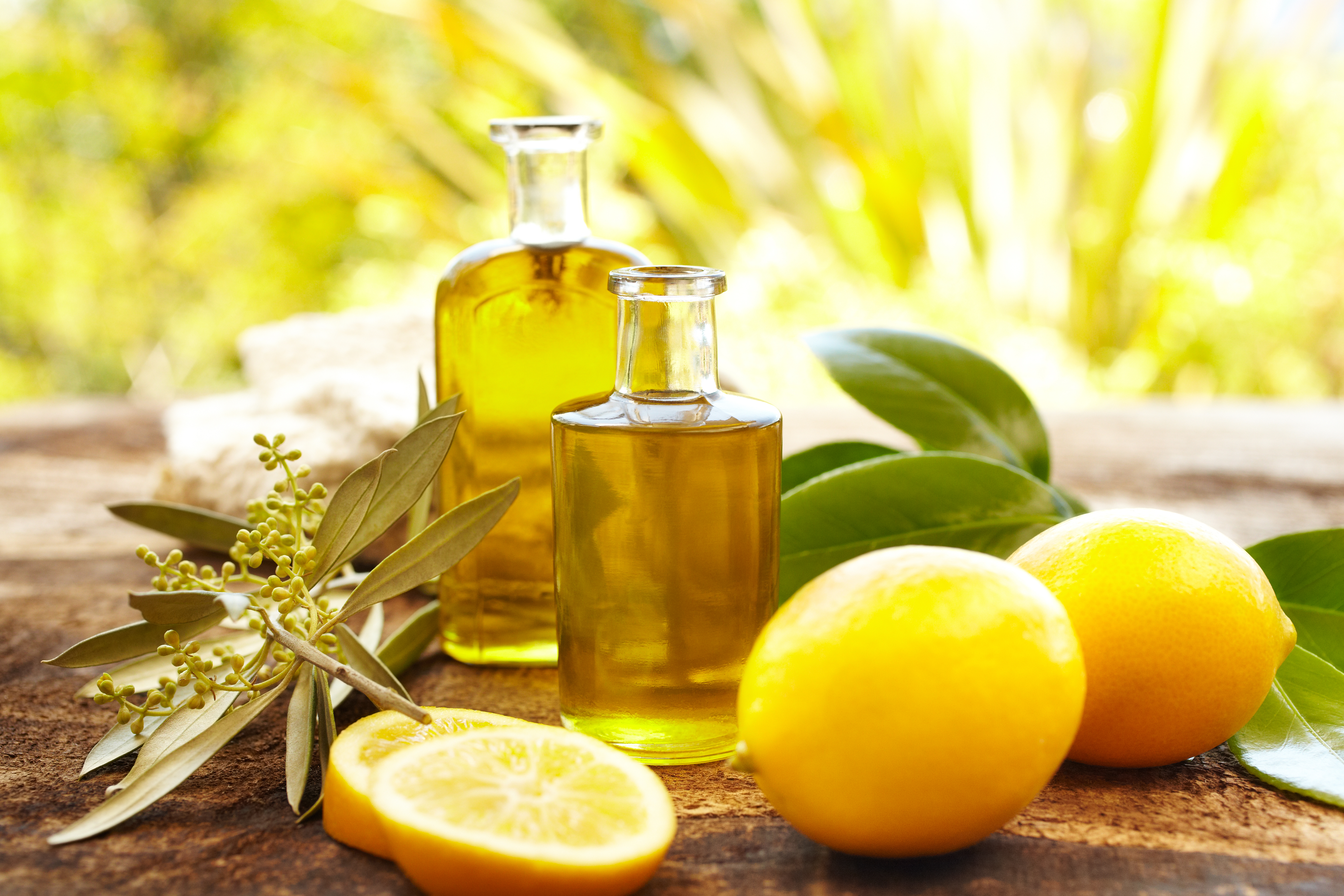 Lemon Oil For Cleaning  DIY & Tips Of Lemon Essential Oil For