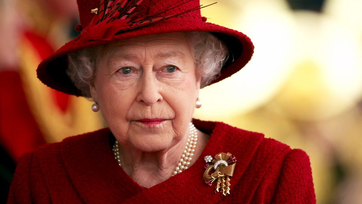 How Queen Elizabeth Is Celebrating Her 95th Birthday Woman S World