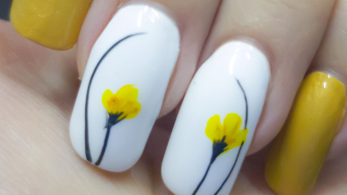 DIY Spring Nail Art Designs You Can Do At Home | Woman's World