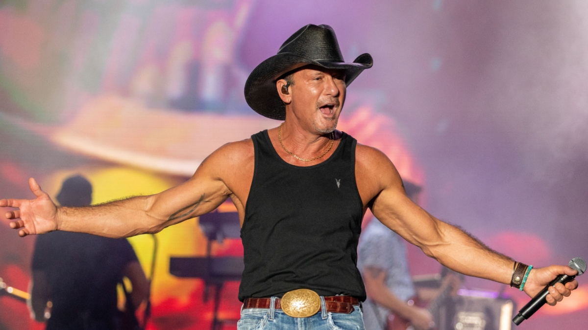 MEAWW on Instagram: Tim McGraw, a prominent figure in the music