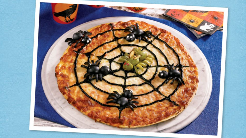 Easy Halloween Spider Pizza, Recipe