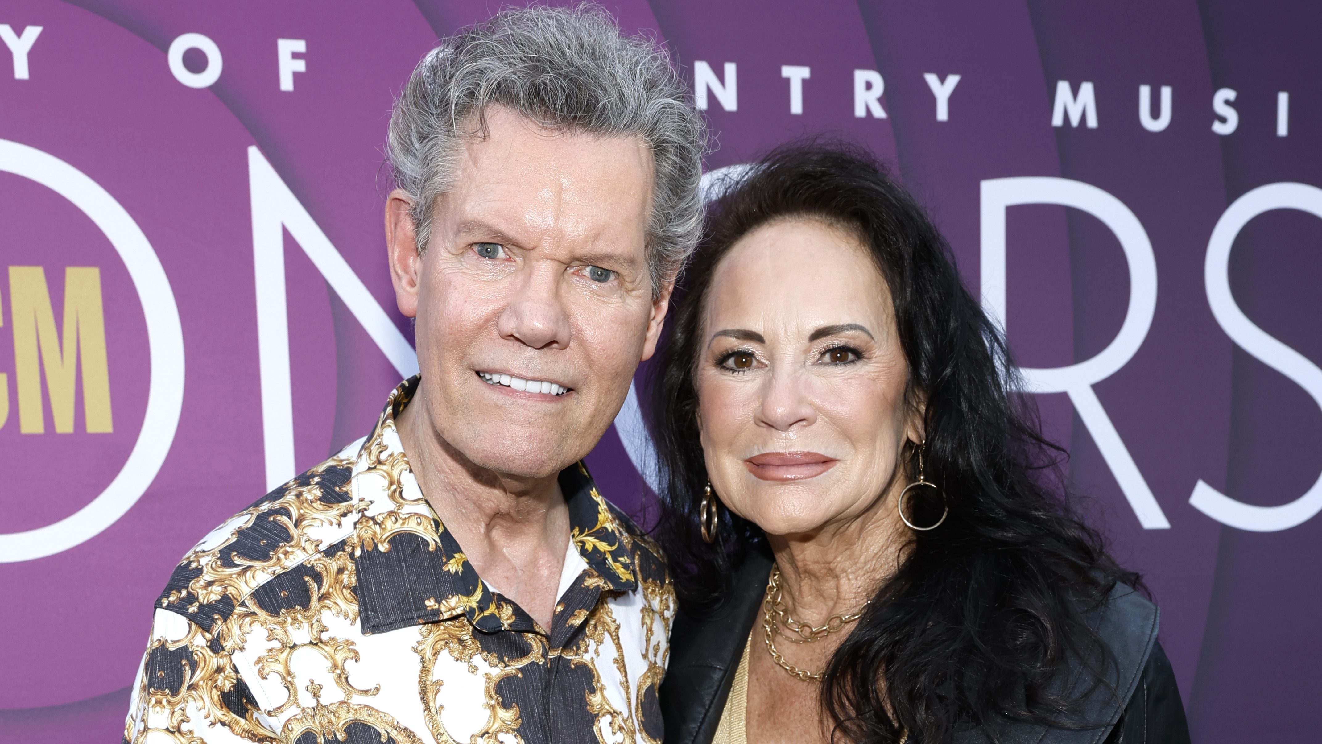 Randy Travis Health Update "He's Still An Inspiration" Woman's World