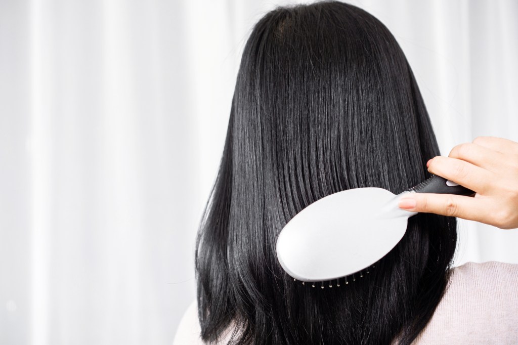 How to Keep Hair Straight Overnight: Hairstylists Weigh In | Woman's World