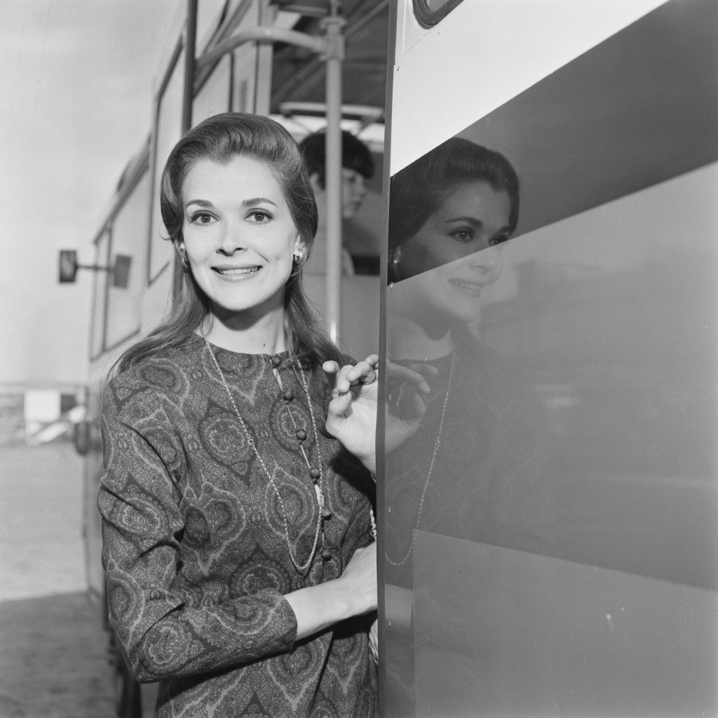 Jessica Walter, 1966