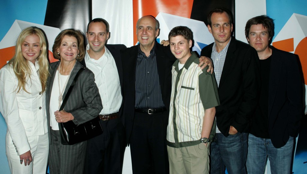 Cast of Arrested Development, 2004