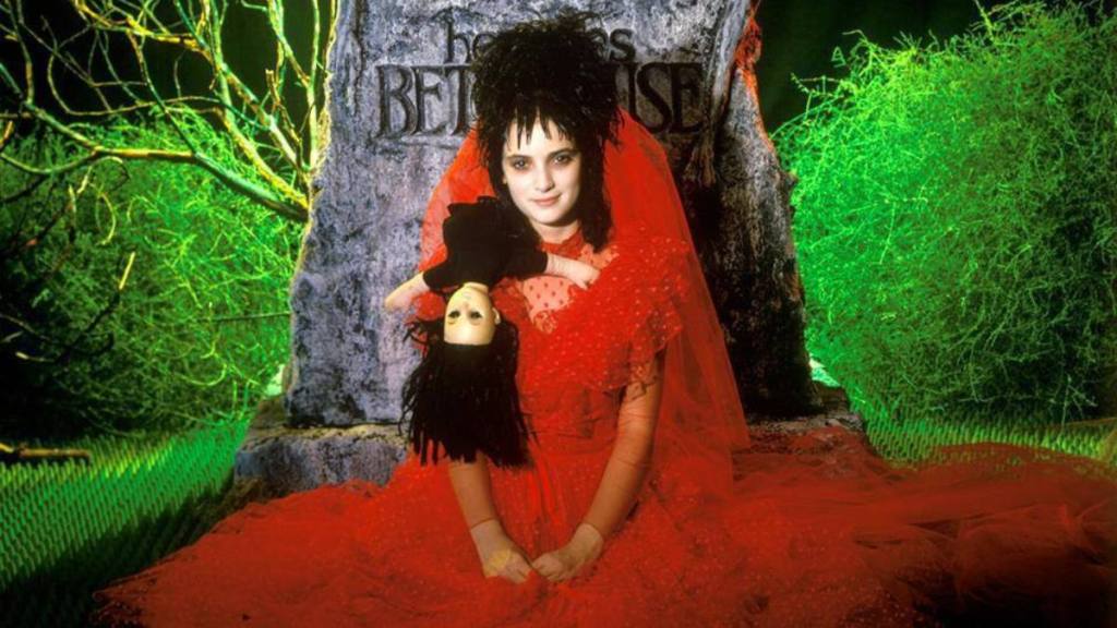 beetlejuice facts: Winona Ryder (1988)