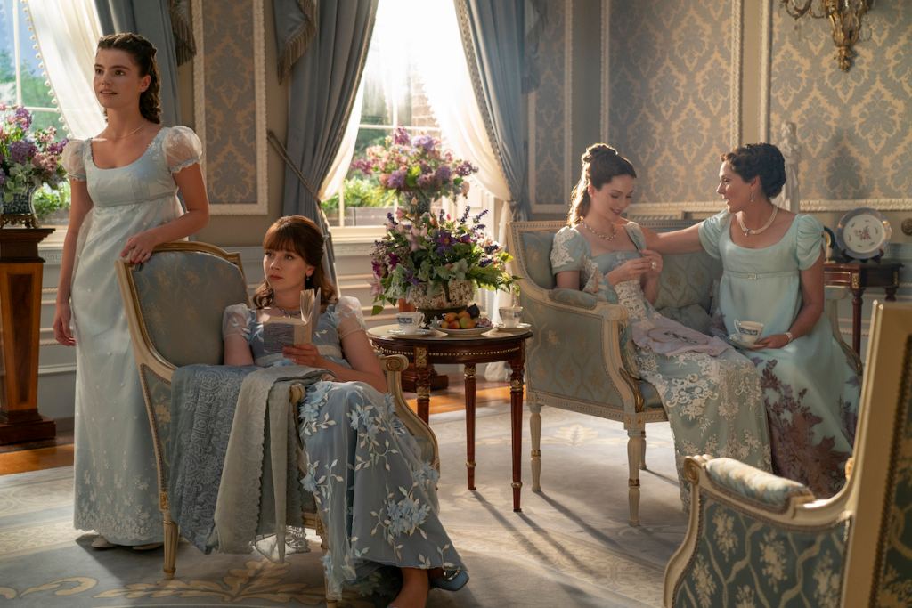 (L to R) Florence Hunt as Hyacinth Bridgerton, Claudia Jessie as Eloise Bridgerton, Hannah Dodd as Francesca Bridgerton, Ruth Gemmell as Lady Violet Bridgerton in episode 303 of Bridgerton