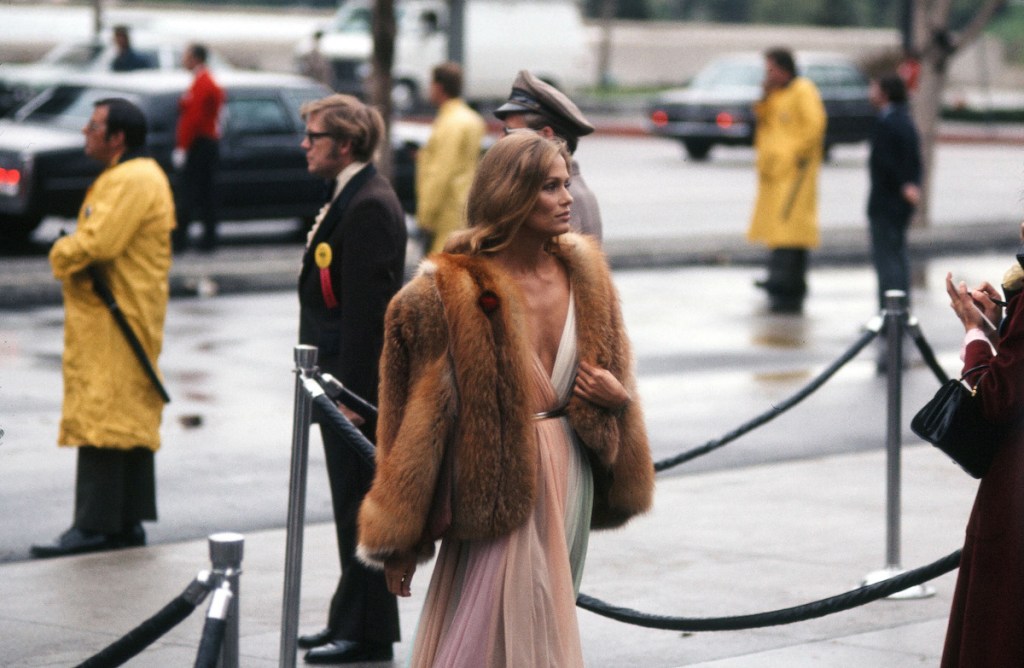 Lauren Hutton at the Oscars in 1975