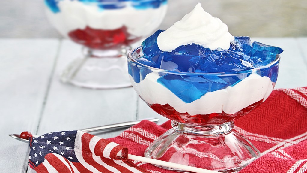 Layered Jell-O cups for 4th of July