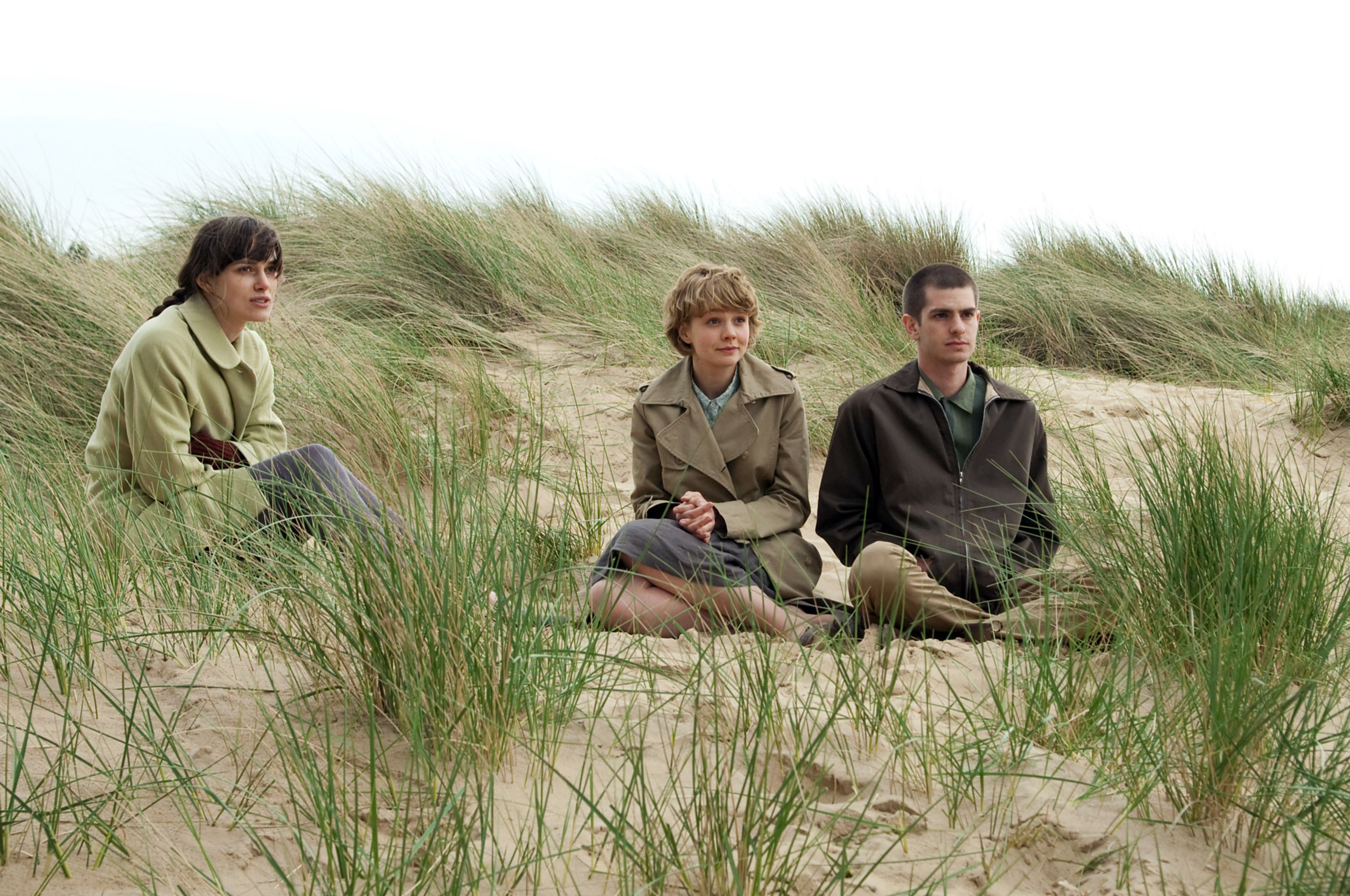 Keira Knightley, Carey Mulligan, Andrew Garfield, Never Let Me Go, 2010