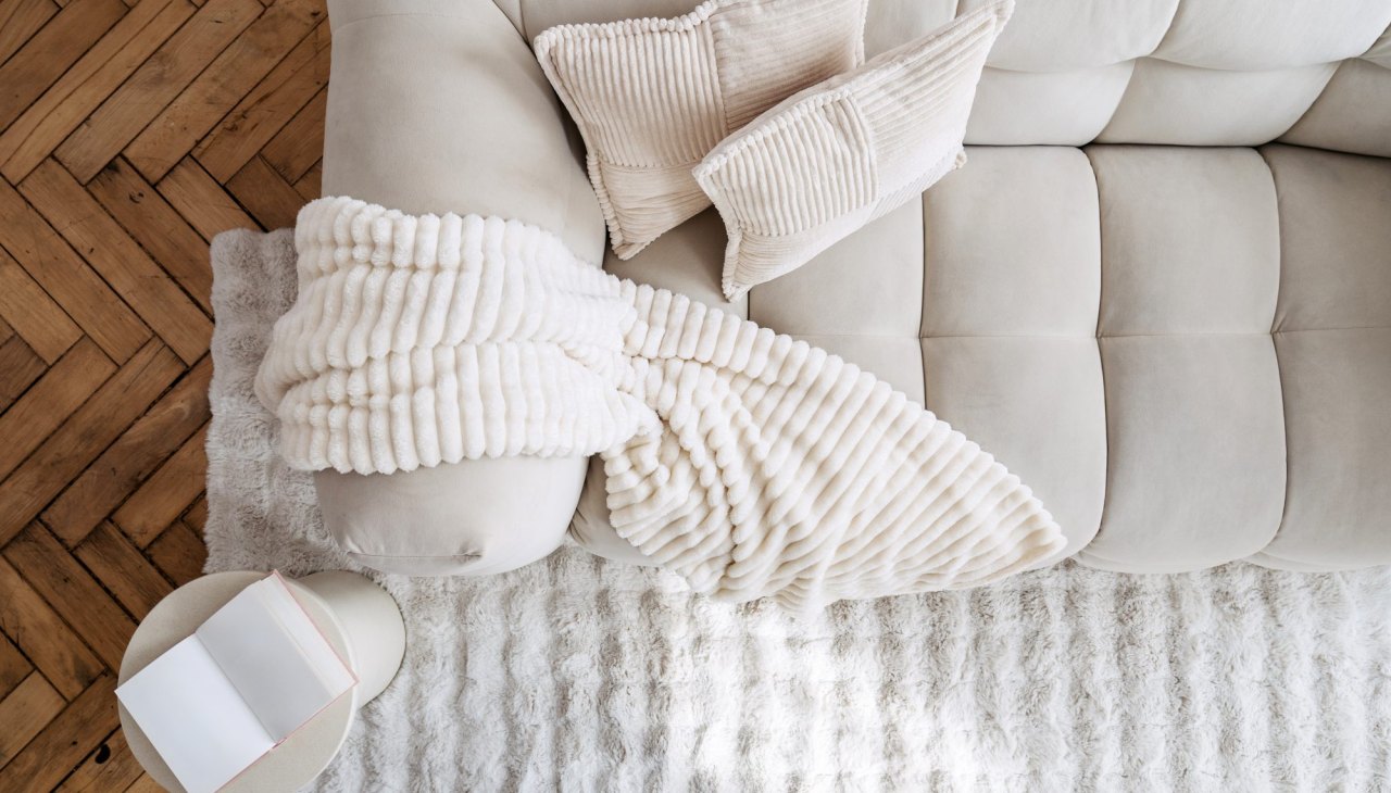 GettyImages-Sofa-Cover-Trending2217713851.jpg